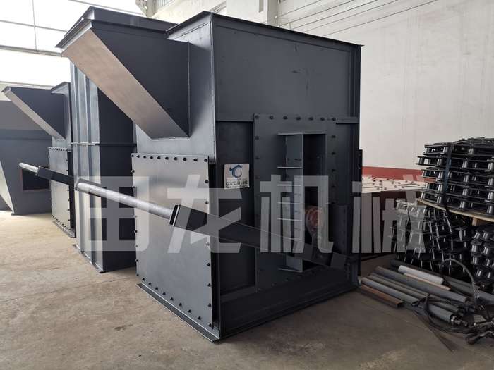 環(huán)鏈斗式提升機(jī)機(jī)頭和機(jī)身展示！